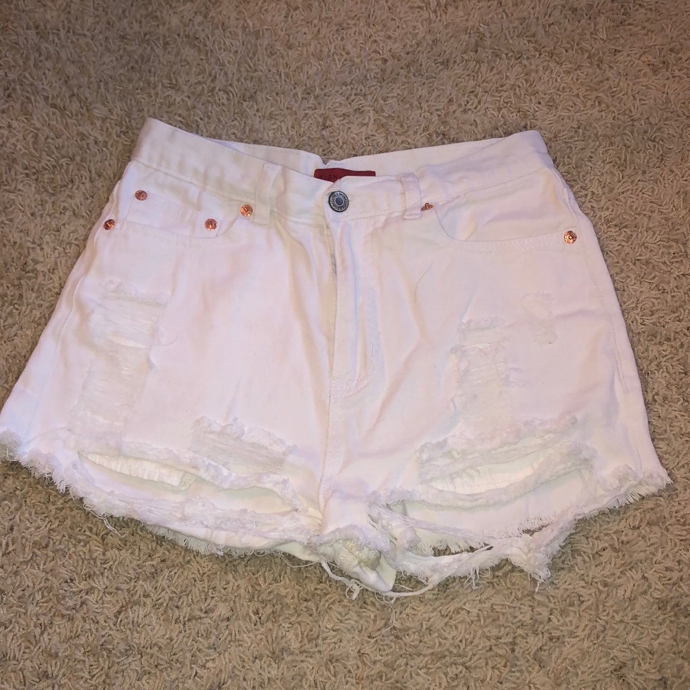 Signatures - white denim shorts